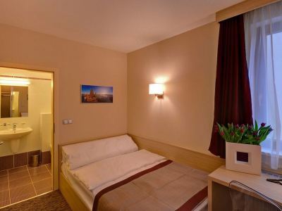Voyage 4* Praga